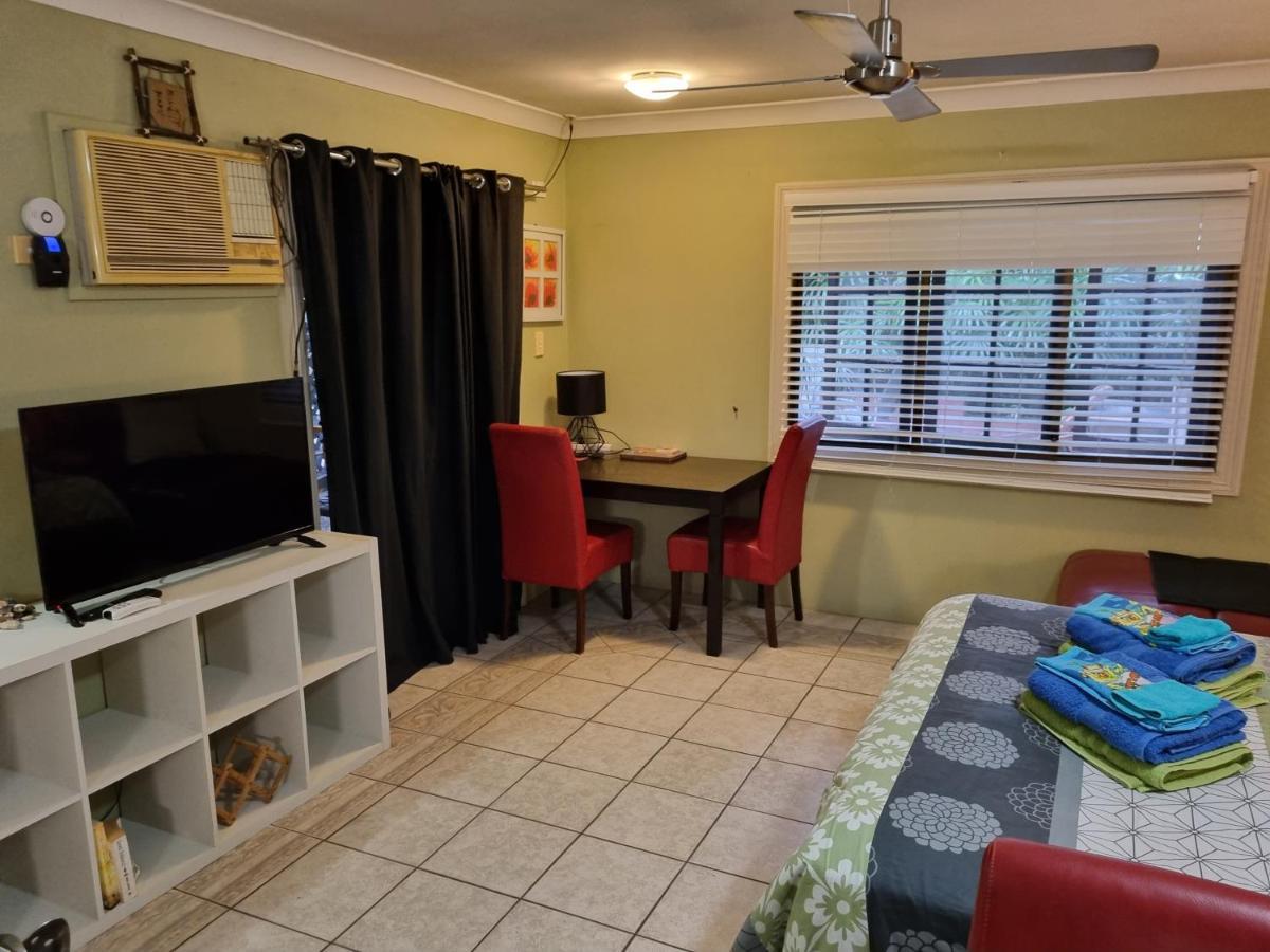 Homestay At Julie's Cairns